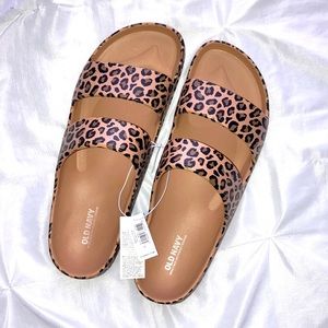 Old navy cheetah print slip on sandals